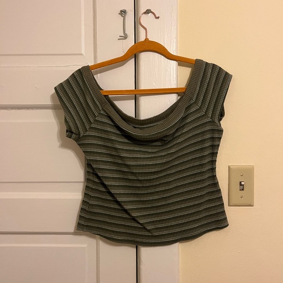 Green Stripes Ribbed Off-Shoulder Top - Picture 5 of 5